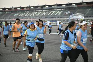 BIB: 
                            <button type="button" onclick="openModal(10466631)" class="btn btn-primary btn-sm float-right btn-popup" data-toggle="modal" data-target=".modal-high-quality">
                        <i class="fas fa-shopping-cart"></i> Add to Cart
                    </button>
                                            <button type="button" onclick="isThisMe(10466631, true)" class="btn btn-success btn-sm float-right btn-popup btn-isme hidden" data-toggle="tooltip" data-placement="bottom" title="นี่คือรูปของคุณใช่ไหม คลิกที่นี่เพื่อเอาเข้าอัลบั้ม">
                        <i class="fas fa-plus"></i> Add to album
                    </button>
                    <button type="button" onclick="isThisMe(10466631, false)" class="btn btn-warning btn-sm float-right btn-popup btn-isnotme hidden">
                        <i class="fas fa-ban"></i> Remove from album
                    </button>